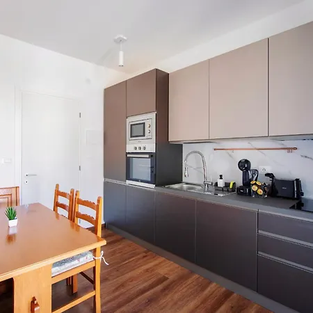 Elegant Apartment-con Free Wi-fi & A/c דירה סנרמו